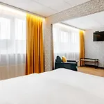 Metropol 3*