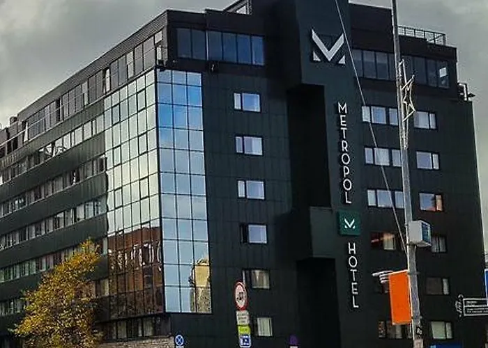 메트로폴 호텔 3*