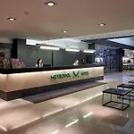 Metropol Ξενοδοχείο