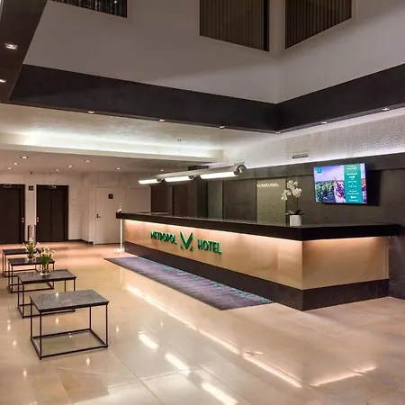 Metropol Hotel