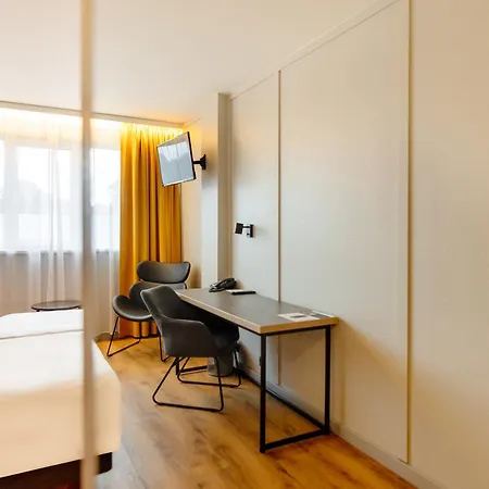 Metropol Hotel 3*