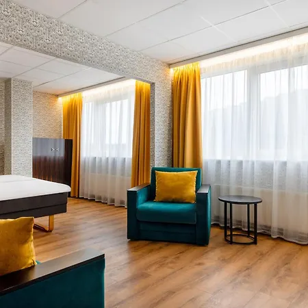 Metropol 3*