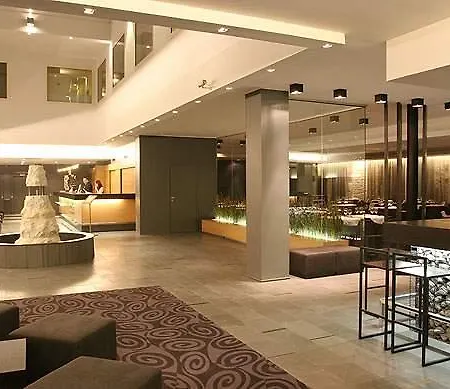 فندق Metropol 3*