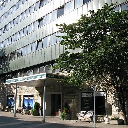 Metropol 3*