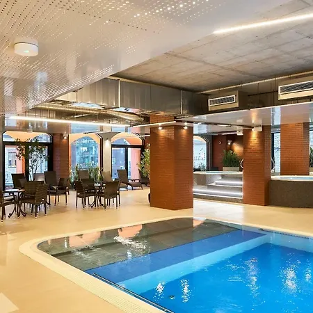 Metropol Hotel